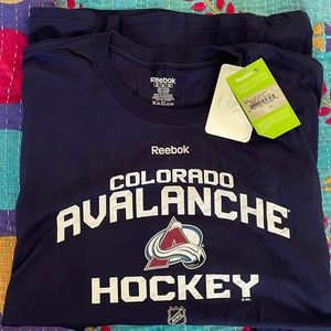New Colorado avalanche hockey Tshirt 2X